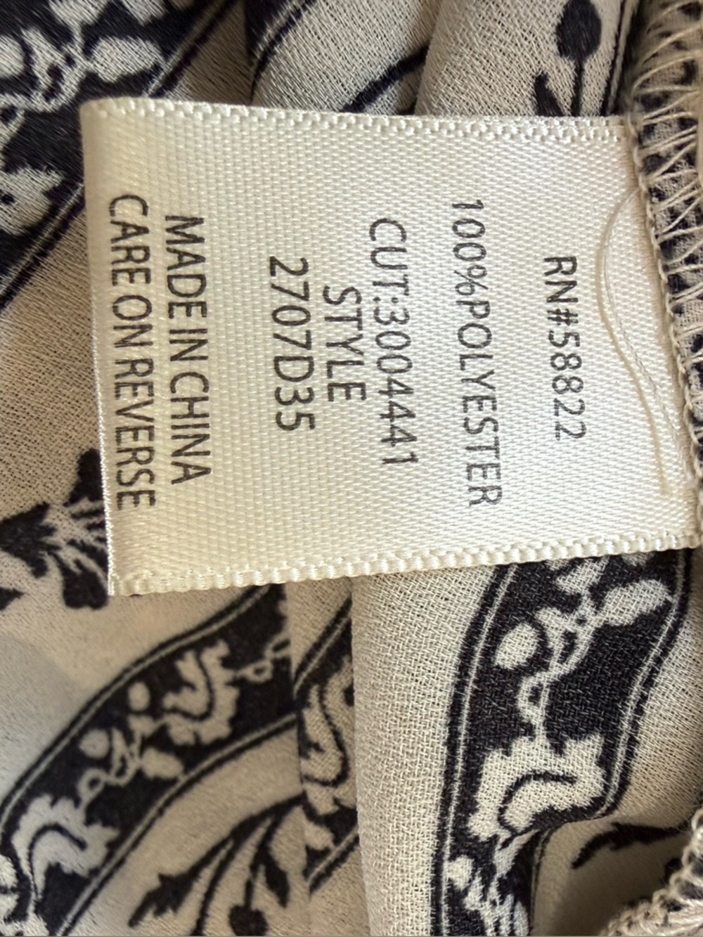 NWT Max Studio cream and black long sleeve v neck top blouse size small - Picture 9 of 9